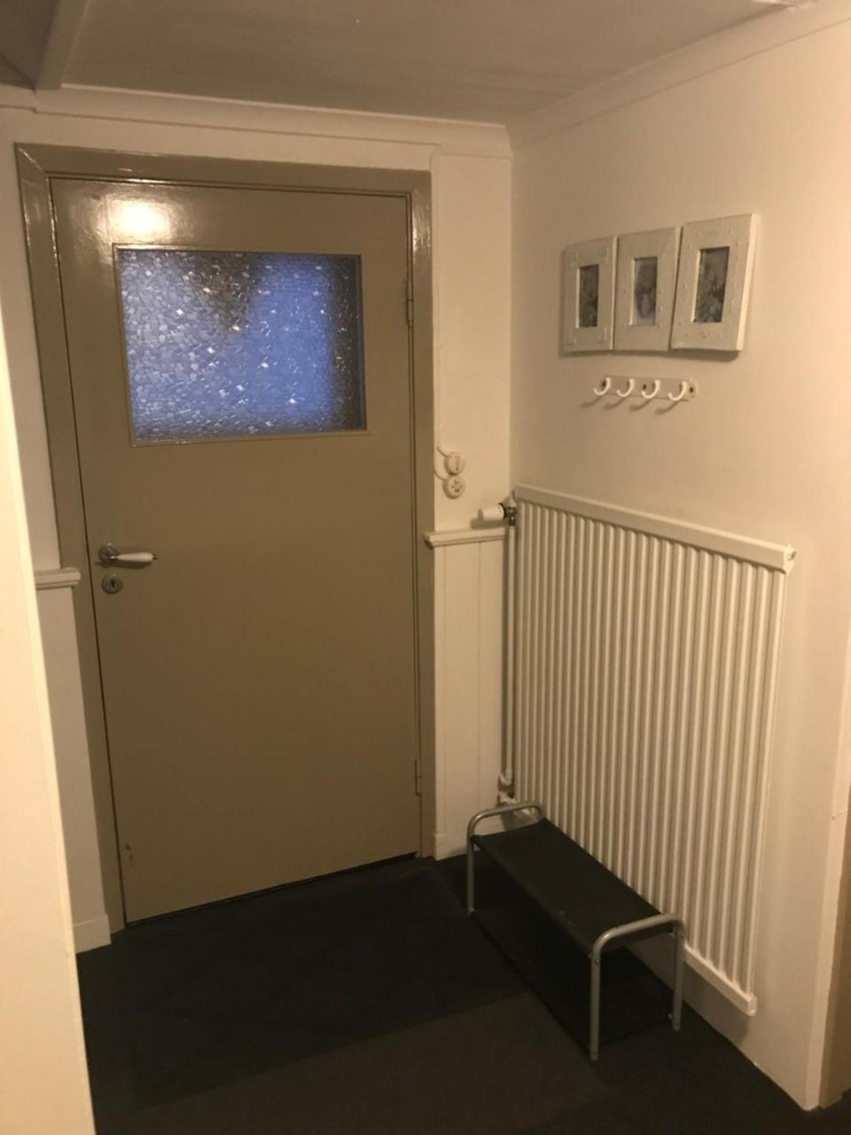 Room With Pentry, Separate Entrance, No Cardpayment Granna Ngoại thất bức ảnh