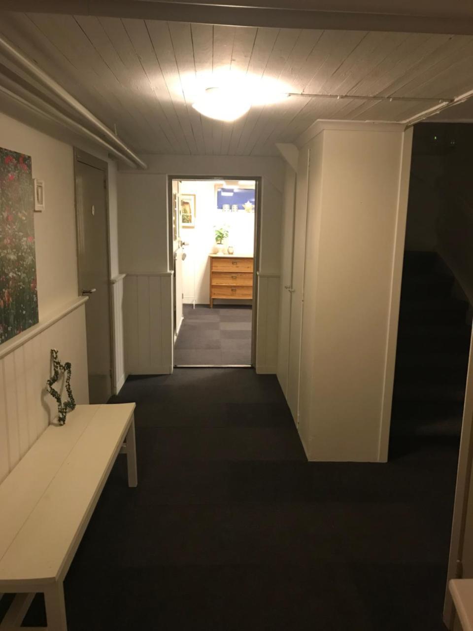 Room With Pentry, Separate Entrance, No Cardpayment Granna Ngoại thất bức ảnh