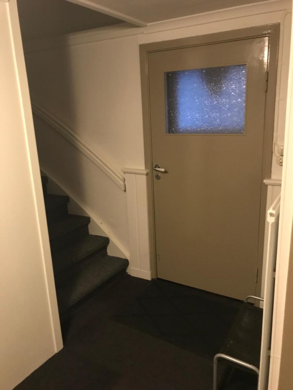Room With Pentry, Separate Entrance, No Cardpayment Granna Ngoại thất bức ảnh